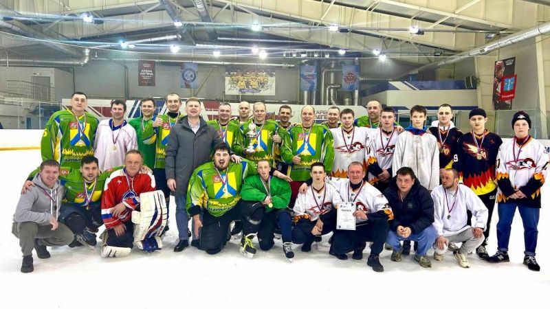 Новые комплекты шайб вручат сильнейшим хоккейным командам округа Новости Коломны 