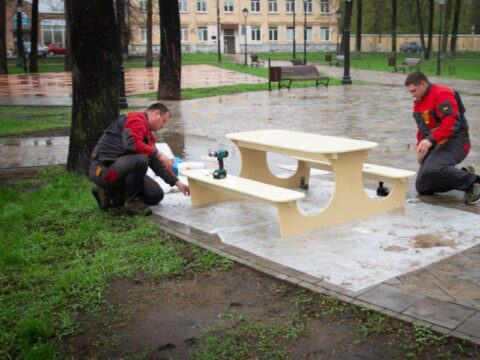 Новую парковую мебель установят в Запрудах Новости Коломны 